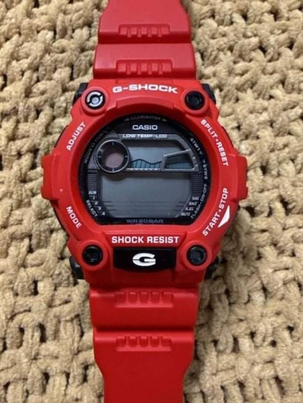 Casio G-Shock G-7900A Red Digital Watch - Picture 2 of 7